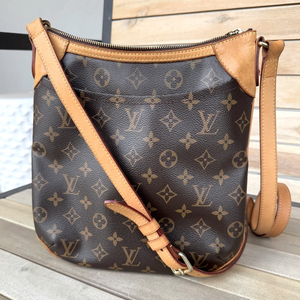 Odeon Louis Vuitton PM